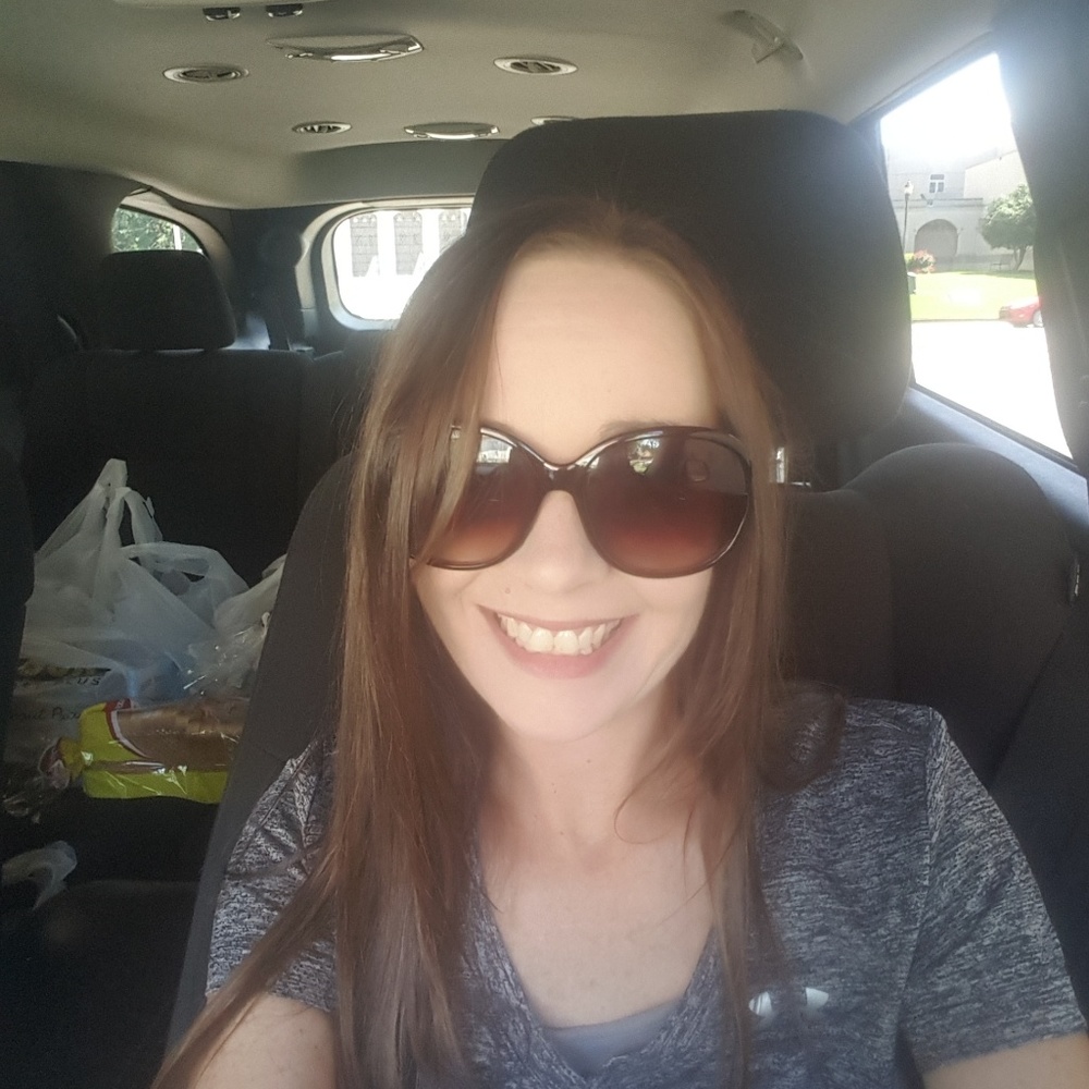 Meet your Posher, Kecia